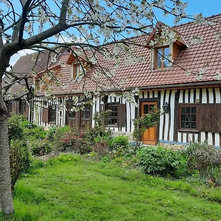La Lanterne: Grande Maison A Deux Pas De La La Chapelle-sur-Dun