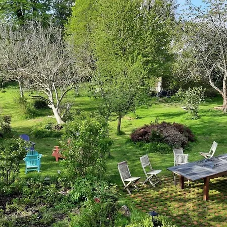 La Lanterne: Grande Maison A Deux Pas De La